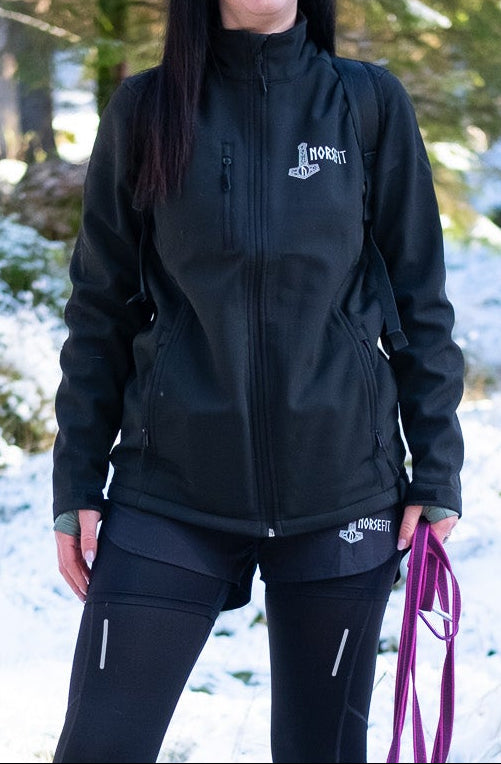 FJELL Women's Softshell Jacket – Outdoor Performance